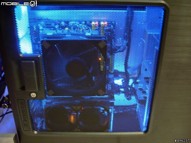 [分享]GIGABYTE 3D MARS 開箱!