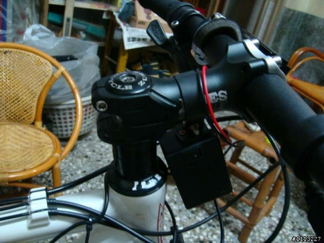 佑亮精密磨電發電機 與 電源控制盒 測試文