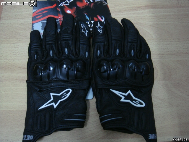 [開箱]Alpinestars S-Moto 短手套 & DreamPower夢工廠小牛皮防摔衣