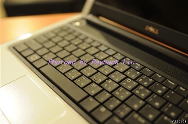 DELL mini 12 全台首批 阿爾卑斯白 Inspiron 1210 !!!