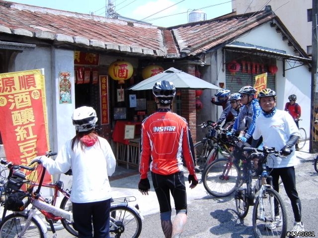 [遊記]3/28(六)鳳山→屏東內埔老街雙酒廠..郊遊行