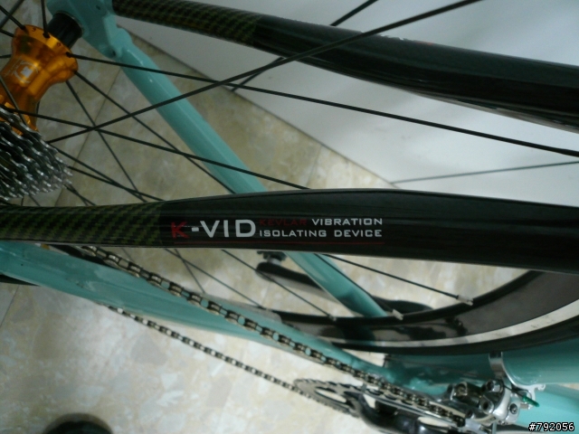 [分享]剛入手的公路車..BIANCHI C2C