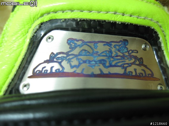 [開箱文] dainese replica valentino rossi  gloves