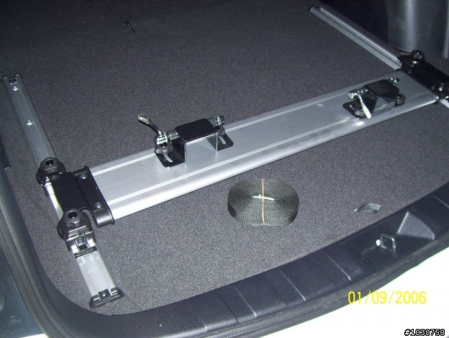 2009FORESTER原廠腳踏車架