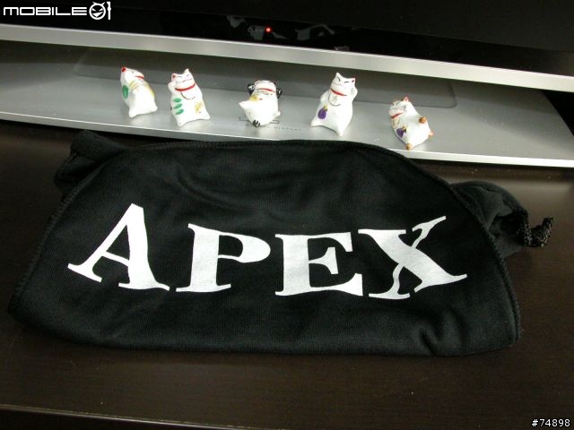 [被勸敗後的開箱]APEX TA-2720 機械彩繪圖騰(白金質感配色)