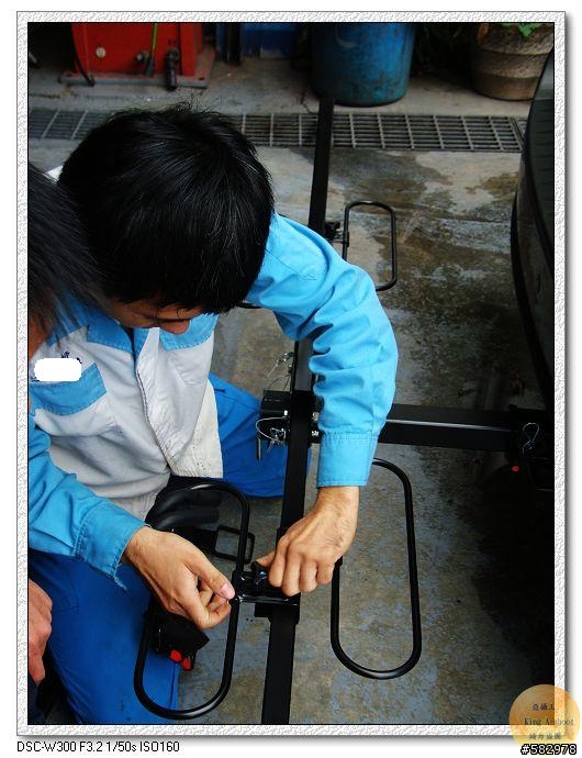 山土匪加裝車軌式攜車架開箱文
