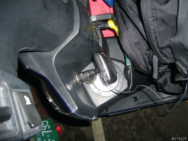 導航+手機+MP3所有音訊適用.. 機車用超便宜"聲音擴大器"開箱~ 真的不到100元!
