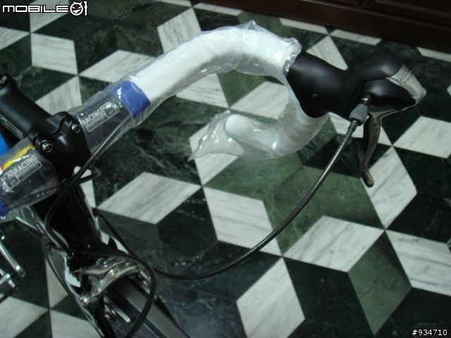 【開箱文】我的第一輛碳纖維公路車 TCR ADVANCE 2