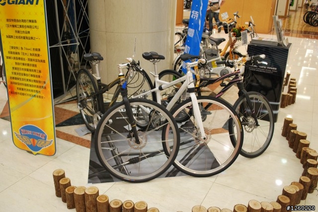 台南新光三越二輪車展拍照