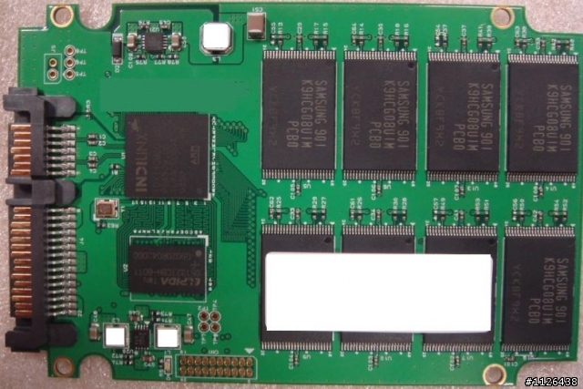 INDILinx SSD 脫光光 測試報告 (第一彈)