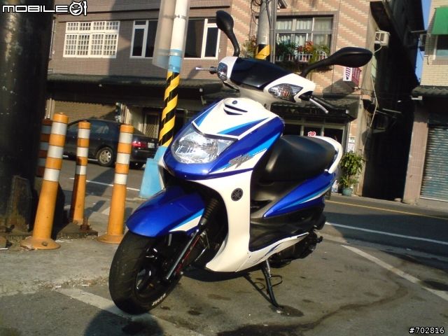 請問2006年出廠藍白三代勁戰