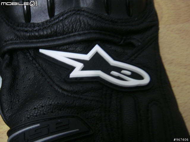 [開箱]Alpinestars S-Moto 短手套 & DreamPower夢工廠小牛皮防摔衣