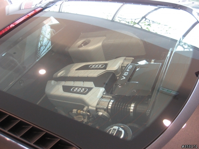 audi R8兩台車的第一次視覺接觸(圖多)