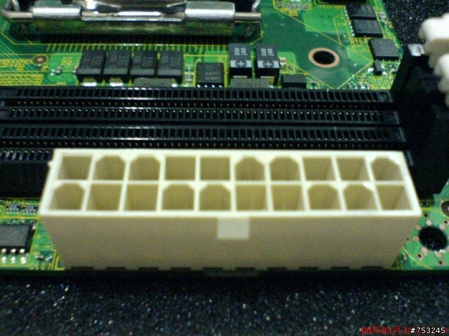 [開箱]最強mini itx - MSI IM Q35