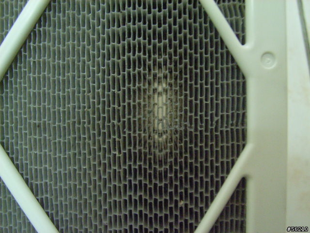 [開箱文]Panasonic 奈米水離子 F-PXA28W 空氣清淨機 濾網可水洗！