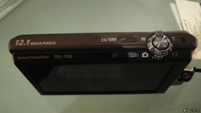[開箱圖]  SONY T900 (棕)