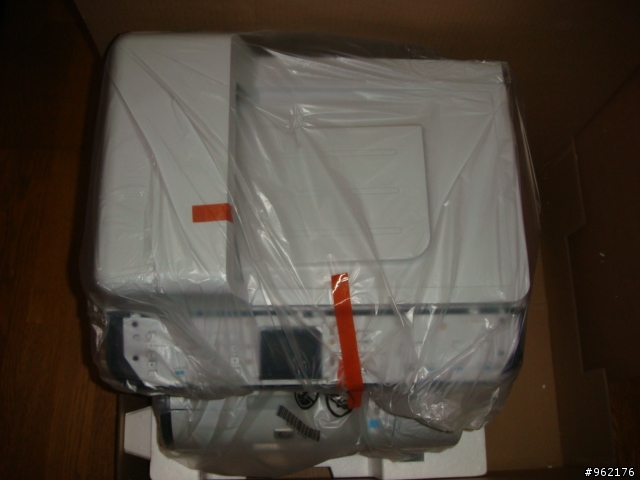 HP Color LaserJet CM2320 fxi MFP之不專業開箱照