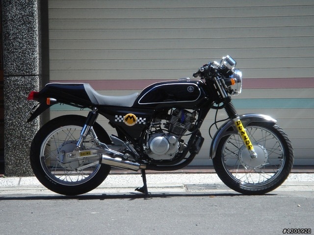 [分享]冷門的小檔車,YAMAHA愛將SR 150外觀小改造~新增10年愛將改裝照!