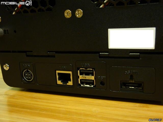 [開箱文] 首發Synology 2009新款NAS DS409+ (3/20更新)