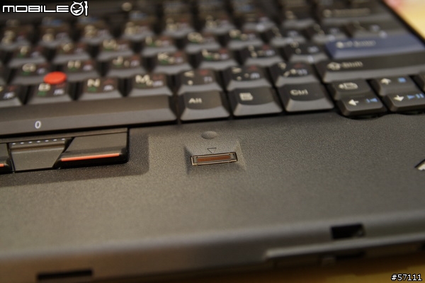 [簡單開箱] X200s 7469-RW9