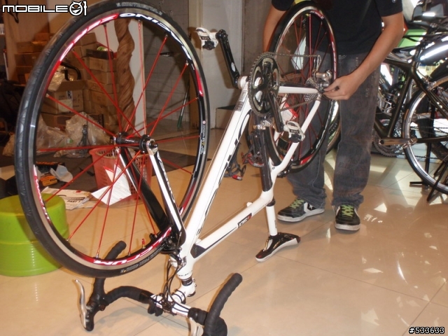 2009 FULCRUM Racing zero 2way 跑零分組裝分享 (含完整實秤重量報導)