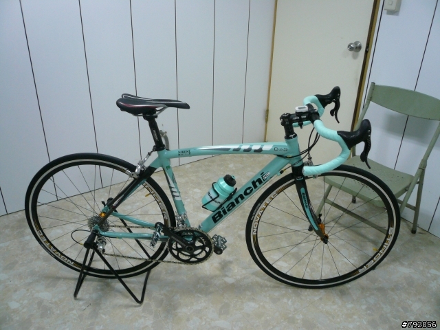 [分享]剛入手的公路車..BIANCHI C2C