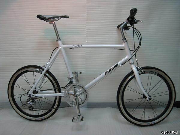 請教大大們MOSSO XR-1 & TAKUMI 803 這兩台小徑哪一台適合女生騎勒