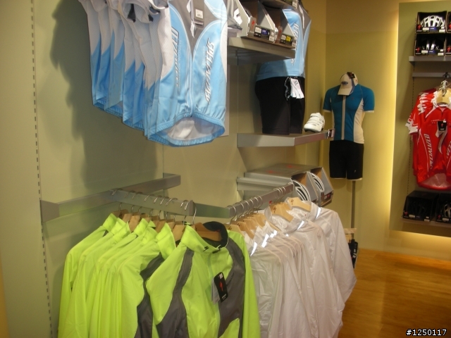 20090320 specialized台灣概念店~~內湖店開幕了