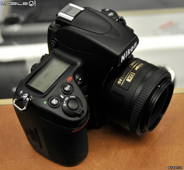 AF-S DX 35mm F1.8G + D700 測試