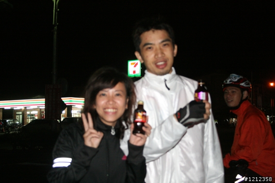 來囉！2009 NeverStop 300k實紀 有多少的人生第一次可以在你心中填入滿滿的回憶與感動！