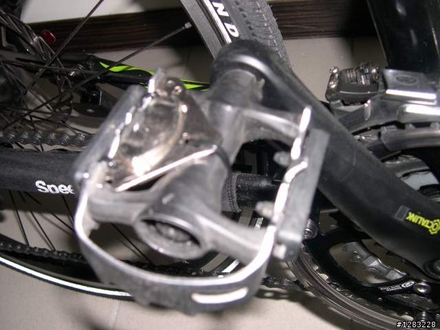 卡踏diy200元藍白拖鞋也能上卡(不要打我)