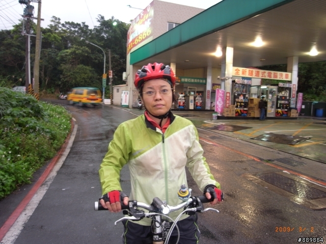 女王逆騎阿柔洋不成~反成落湯雞