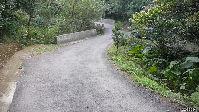 騎車    後山  三峽鳶山