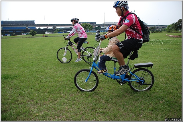 【照片】2009齊心抗結核之單車活動