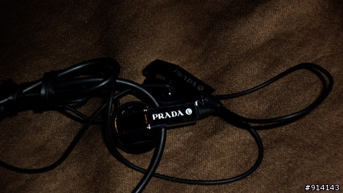 [ESQ. 分享] PRADA II with QWERTY, 時尚的鉅作