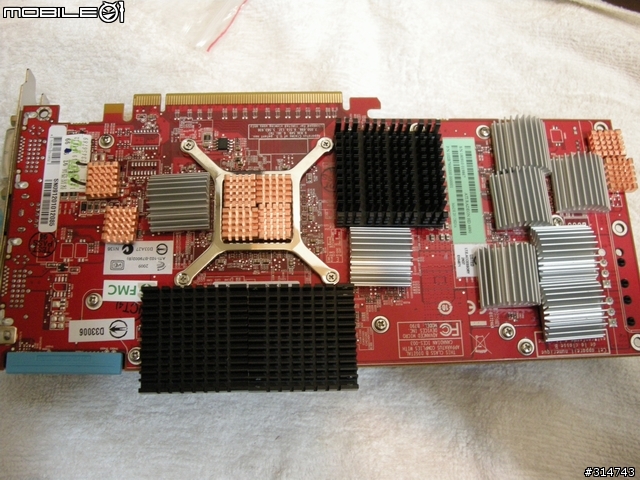 [開箱分享]卡陰.....卡王.....GIGABYTE HD4890公版卡