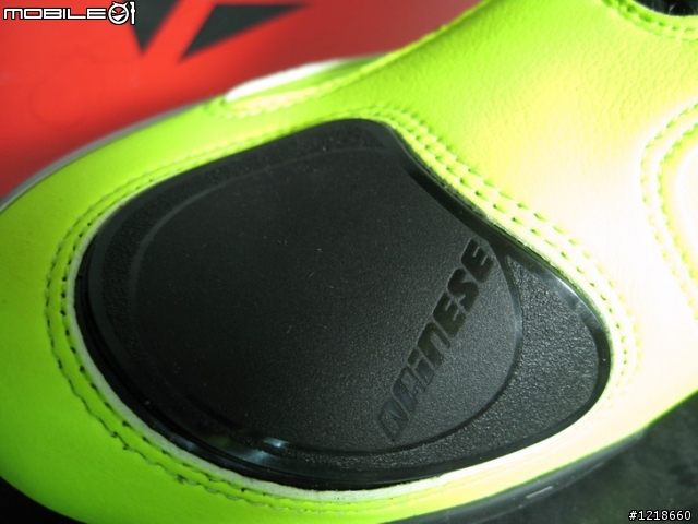 [開箱文] replica valentino rossi dainese boots 08