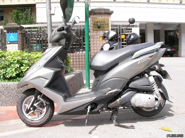 GTR AERO 衝上東眼山 吸收芬多精