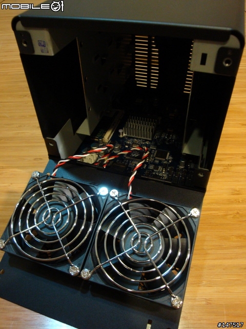 [開箱文] 首發Synology 2009新款NAS DS409+ (3/20更新)