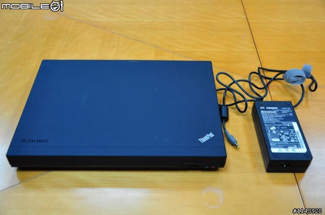 陸地上最強悍的戰車級筆電-Lenovo W700ds