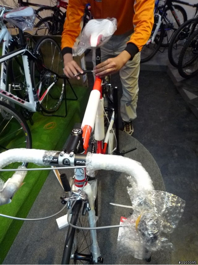 Fuji Roubaix RBX開箱開箱啦～