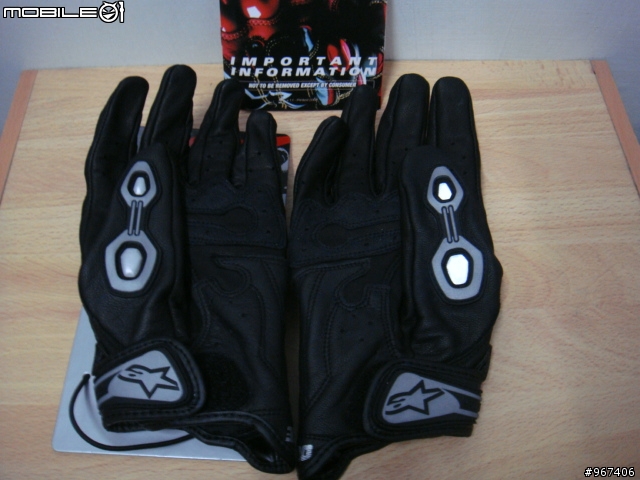 [開箱]Alpinestars S-Moto 短手套 & DreamPower夢工廠小牛皮防摔衣