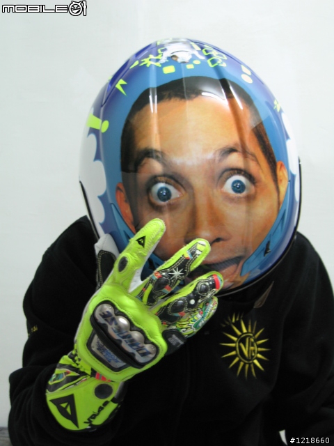 [開箱文] dainese replica valentino rossi  gloves