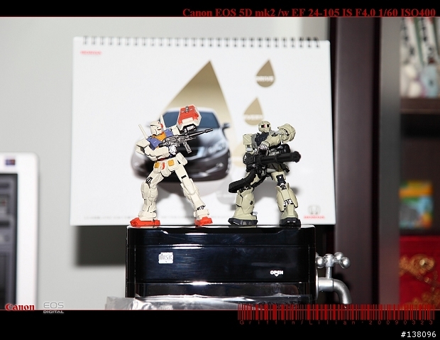 SUNPAK RD2000 小巧好用的小閃燈,5D mk II的機頂閃燈救星(只在270EX未上市前)!!