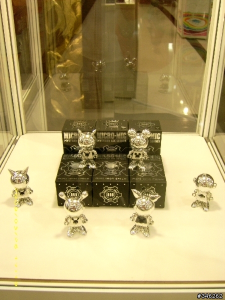 2009環球第4屆國際創作公仔大展 329青年節5點半  新增圖片