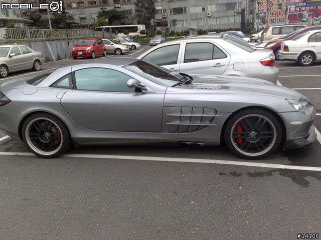 驚見SLR-722 淡水馬偕附近停車場