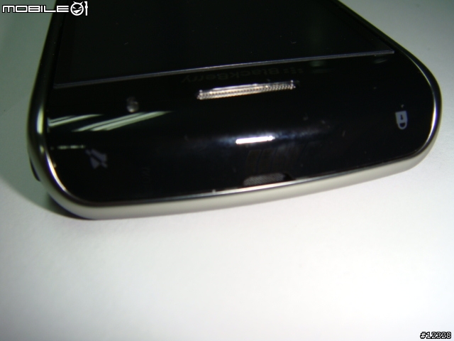 [開箱啦!!] BlackBerry STORM 9500