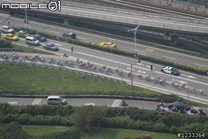 2009國際環台賽路經關渡大橋