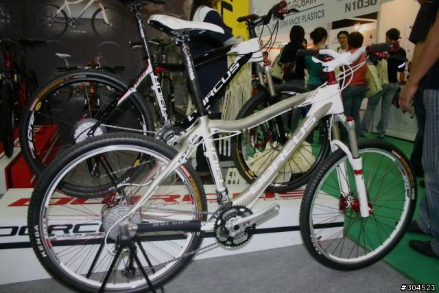 Dorcus '09 南港自行車展-新車暨新色發表