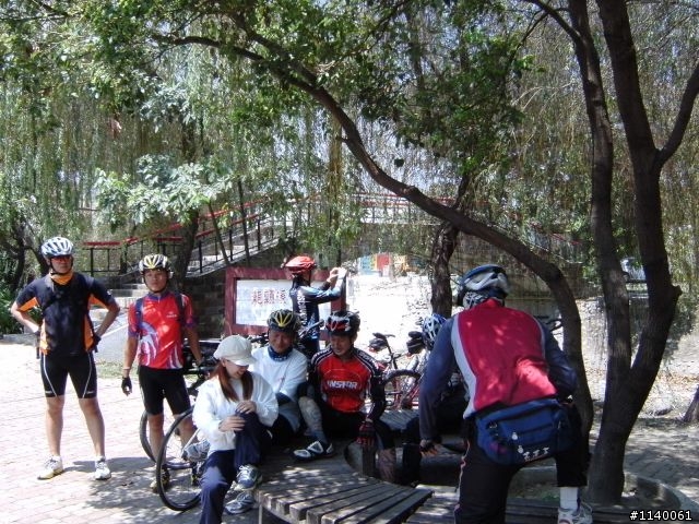 [遊記]3/28(六)鳳山→屏東內埔老街雙酒廠..郊遊行
